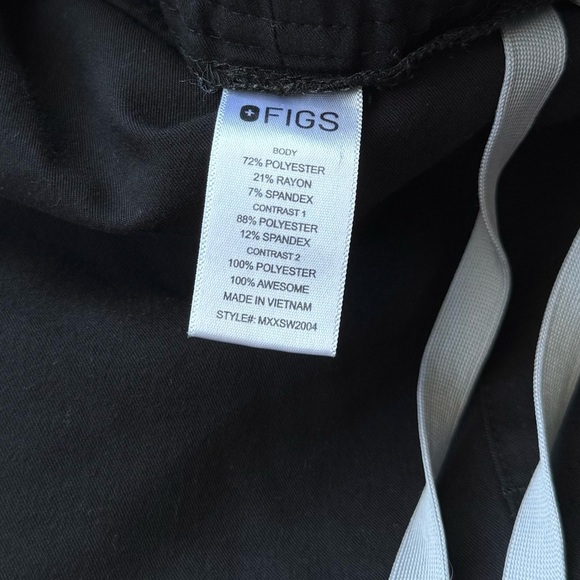 FIGS Black Tansen Jogger Scrub Regular Pants Size Medium - Picture 8 of 9